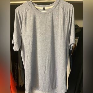 Lululemon - Mens - drysense - large